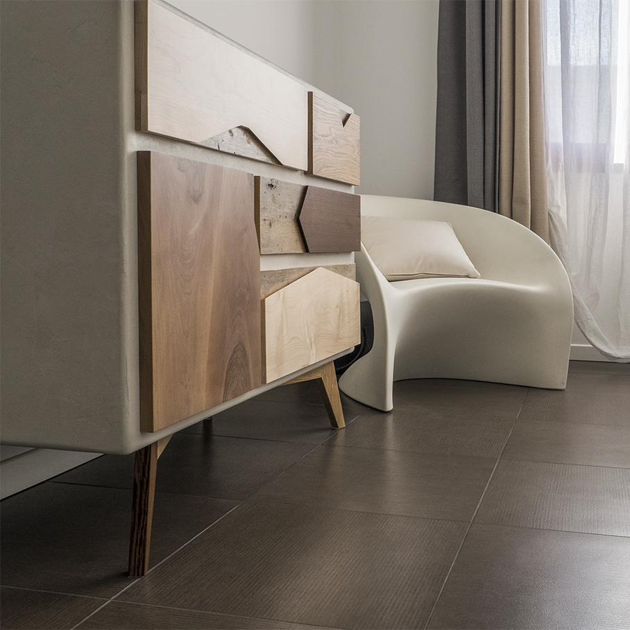 credenza cassettiera in legno massello